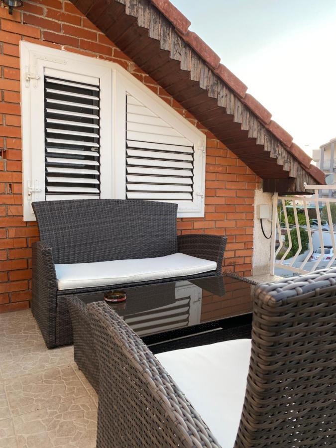 D.O.O. Yury Apartment Τρογκίρ Εξωτερικό φωτογραφία