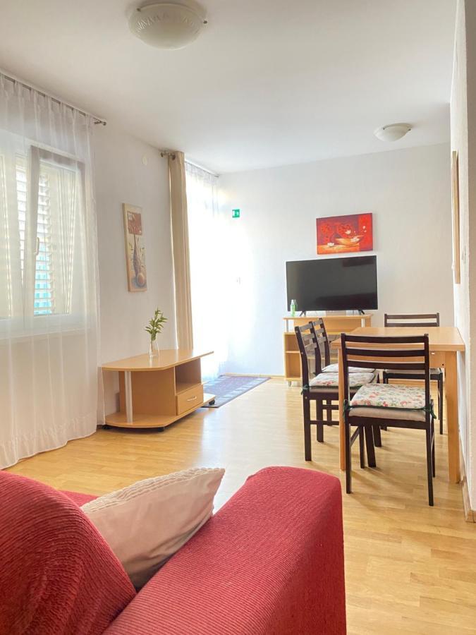 D.O.O. Yury Apartment Τρογκίρ Εξωτερικό φωτογραφία
